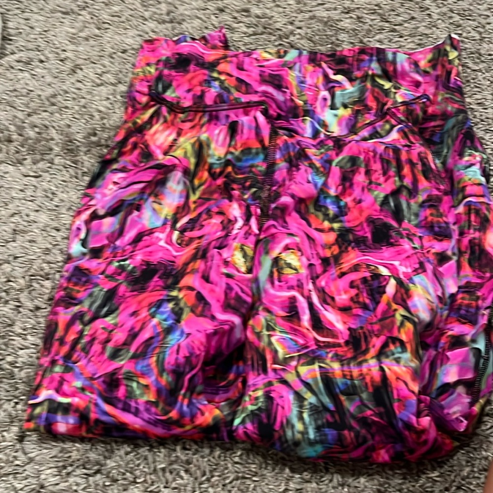 Lululemon leggings size 2